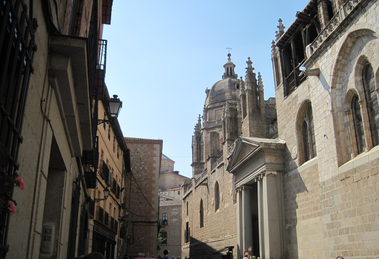 -Esterno della Cattedrale di Santa Maria de Toledo